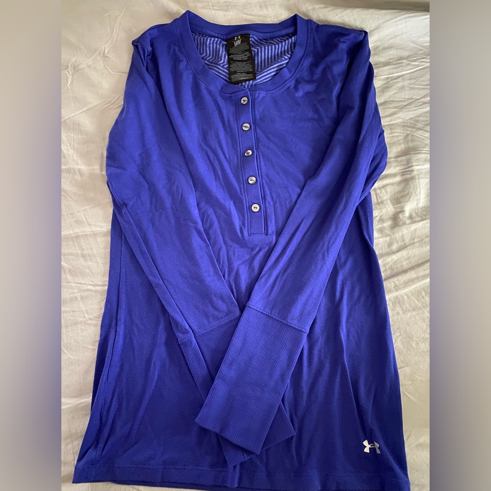Under Armour women’s top cold gear medium